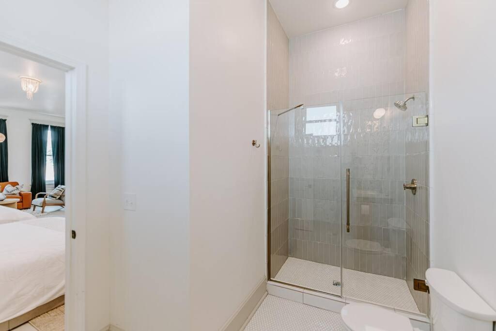 شقة East Main Lofts - Boho 203 ماديسون المظهر الخارجي الصورة